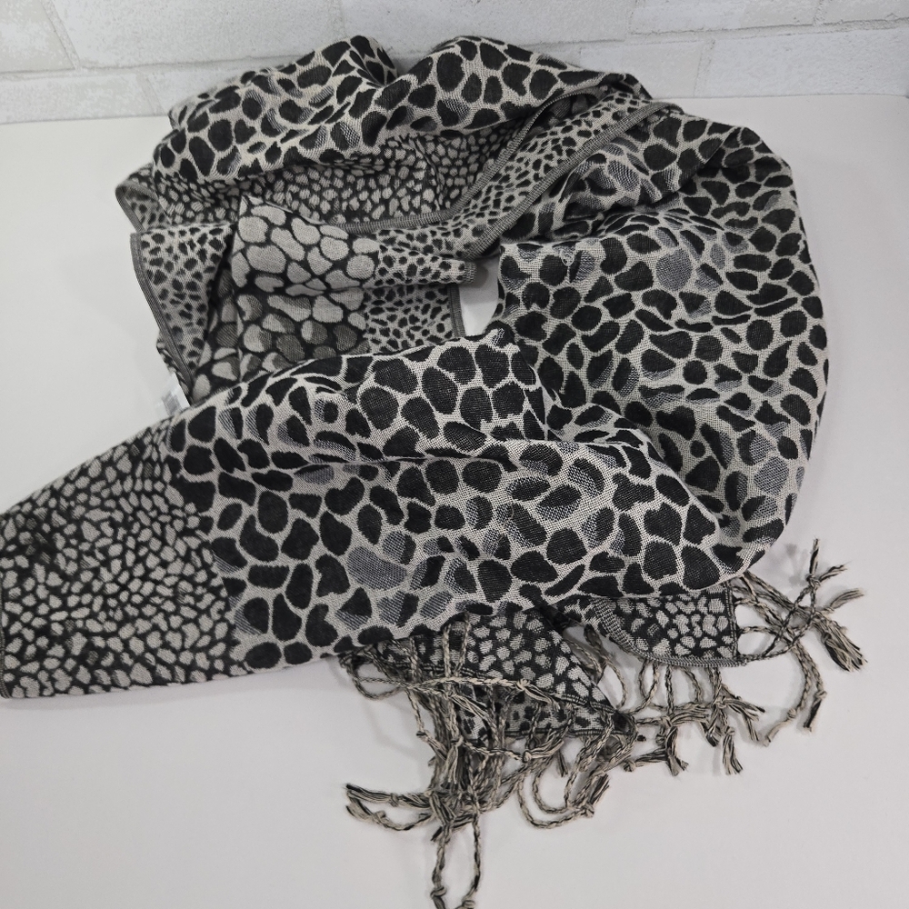 Modern Expressions scarf